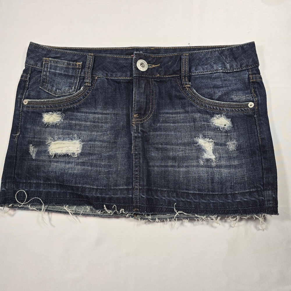 Guess Denim Mini Skirt Dark Wash Distressed Raw‎ Hem Cotton Size 29 90s y2k